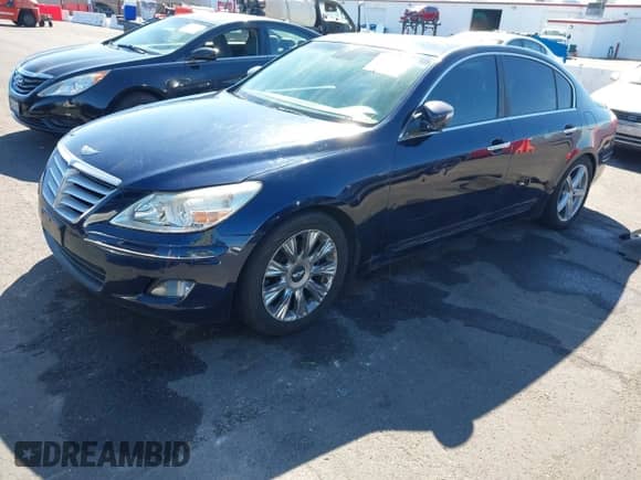 2009 Hyundai Genesis с VIN KMHGC46E09U024400, выставлен на аукционе IAAI как лот 43316245 с пробегом 127 995 миль миль и . История ставок и продаж доступна на DreamBid. Изображение 2.