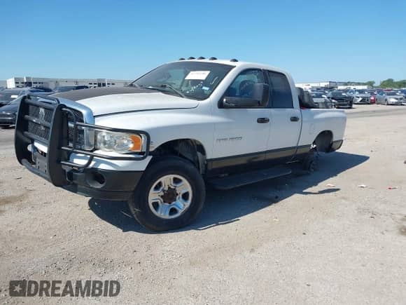 2004 Dodge 2500 SLT with VIN 3D7KU28C34G190892, listed as a IAAI auction lot 42743386 with 454,566 mi miles and . Bid and sale history available at DreamBid. Image 2.