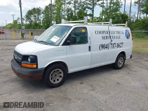 2011 Chevrolet Express Cargo с VIN 1GCSGAFX4B1119293, выставлен на аукционе IAAI как лот 42589813 с пробегом 153 683 миль миль и . История ставок и продаж доступна на DreamBid. Изображение 2.