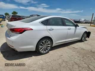 2015 Hyundai Genesis 3.8L with VIN KMHGN4JE3FU015316, listed as a Copart auction lot 62264455 with 137,809 mi miles and Salvage title. Bid and sale history available at DreamBid. Image 3.