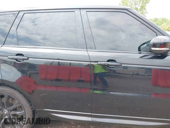 2020 Land Rover Range Rover Sport HST z VIN SALWS2RU7LA748953, wystawiony jako IAAI lot #42222356 z przebiegiem 63 325 mil mil oraz . Historia ofert i sprzedaży dostępna na DreamBid. Obrazek 13.