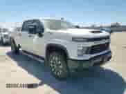 2025 Chevrolet Silverado 2500HD Custom z VIN 1GC4KME73SF116608, wystawiony jako Copart lot #49449365 z przebiegiem Nie podano mil oraz Szkoda całkowita • Salvage title. Historia ofert i sprzedaży dostępna na DreamBid. Obrazek 11.