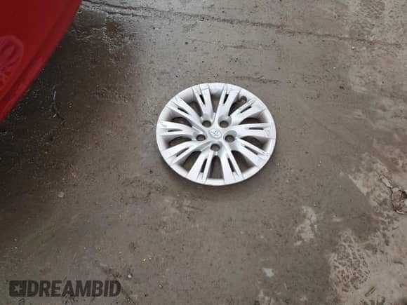 2013 Toyota Camry XLE with VIN 4T1BD1FK9DU081909, listed as a Copart auction lot 82172285 with 109,712 mi miles and Salvage title. Bid and sale history available at DreamBid. Image 12.