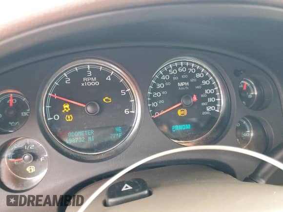 2013 Chevrolet Avalanche LTZ z VIN 3GNMCGE04DG350489, wystawiony jako Copart lot #82226825 z przebiegiem 198 732 mil mil oraz Szkoda całkowita • Salvage title. Historia ofert i sprzedaży dostępna na DreamBid. Obrazek 9.