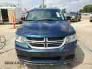 2013 Dodge Journey SE z VIN 3C4PDCAB7DT505059, wystawiony jako Copart lot #68133485 z przebiegiem 137 933 mil mil oraz Szkoda całkowita • Salvage title. Historia ofert i sprzedaży dostępna na DreamBid. Obrazek 5.