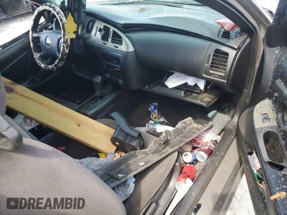 2006 Chevrolet Monte Carlo LT 3.9L с VIN 2G1WK151869216925, выставлен на аукционе Copart как лот 70306265 с пробегом Не указан миль и Списание • Salvage title. История ставок и продаж доступна на DreamBid. Изображение 8.