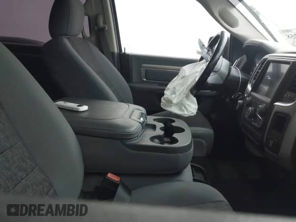 2019 Ram 1500 SLT с VIN 1C6RR7TT8KS702867, выставлен на аукционе IAAI как лот 41575758 с пробегом 108 807 миль миль и . История ставок и продаж доступна на DreamBid. Изображение 5.