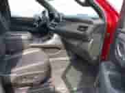 2021 Chevrolet Tahoe Z71 с VIN 1GNSKPKD9MR390830, выставлен на аукционе IAAI как лот 41996741 с пробегом 27 830 миль миль и . История ставок и продаж доступна на DreamBid. Изображение 5.