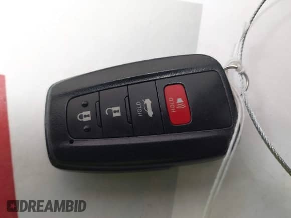 2020 Toyota Camry Hybrid XLE z VIN 4T1F31AK1LU533605, wystawiony jako IAAI lot #42790450 z przebiegiem 98 102 mil mil oraz . Historia ofert i sprzedaży dostępna na DreamBid. Obrazek 11.