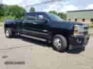 2015 Chevrolet Silverado 3500HD High Country с VIN 1GC4K1E86FF636332, выставлен на аукционе Copart как лот 63633705 с пробегом 89 593 миль миль и Чистый • Clean title. История ставок и продаж доступна на DreamBid. Изображение 4.