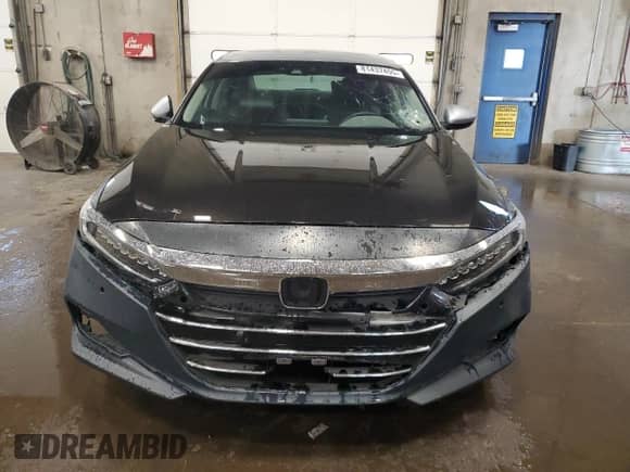 2022 Honda Accord Touring with VIN 1HGCV3F95NA001184, listed as a Copart auction lot 81437455 with 22,599 mi miles and Salvage title. Bid and sale history available at DreamBid. Image 5.