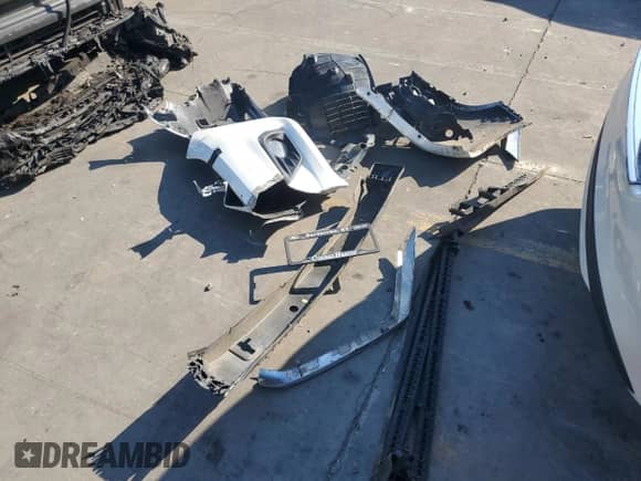 2016 Nissan Altima SV z VIN 1N4AL3AP9GC221619, wystawiony jako Copart lot #64574715 z przebiegiem 121 908 mil mil oraz Szkoda całkowita • Salvage title. Historia ofert i sprzedaży dostępna na DreamBid. Obrazek 12.