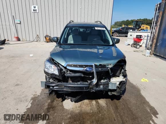 2018 Subaru Forester Premium z VIN JF2SJAECXJH568131, wystawiony jako Copart lot #81117215 z przebiegiem 86 856 mil mil oraz Szkoda całkowita • Salvage title. Historia ofert i sprzedaży dostępna na DreamBid. Obrazek 5.