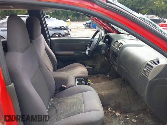 2006 Chevrolet Colorado 1LT с VIN 1GCCS138168326656, выставлен на аукционе IAAI как лот 42628658 с пробегом 277 633 миль миль и . История ставок и продаж доступна на DreamBid. Изображение 5.