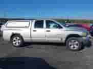 2004 Dodge 1500 SLT with VIN 1D7HU18DX4S756049, listed as a IAAI auction lot 43256434 with 225,403 mi miles and . Bid and sale history available at DreamBid. Image 13.