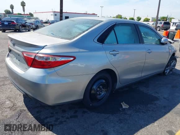 2015 Toyota Camry SE с VIN 4T1BF1FK6FU900405, выставлен на аукционе IAAI как лот 43236341 с пробегом Не указан миль и . История ставок и продаж доступна на DreamBid. Изображение 4.