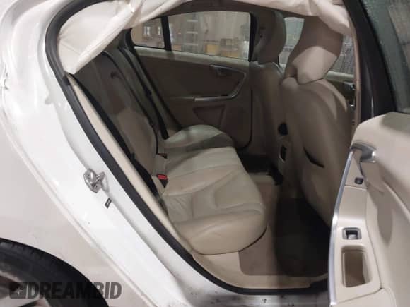 2015 Volvo S60 T5 Drive-E Premier with VIN YV126MFB4F1311693, listed as a IAAI auction lot 41457471 with 146,042 mi miles and . Bid and sale history available at DreamBid. Image 8.