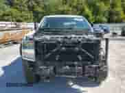 2017 Chevrolet Silverado 2500HD Work Truck z VIN 1GC2KUEG6HZ164926, wystawiony jako Copart lot #69358695 z przebiegiem 209 034 mil mil oraz Szkoda całkowita • Salvage title. Historia ofert i sprzedaży dostępna na DreamBid. Obrazek 5.