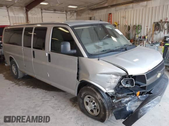2012 Chevrolet Express Passenger 1LS с VIN 1GAZGZFG0C1187114, выставлен на аукционе IAAI как лот 42462288 с пробегом 293 657 миль миль и . История ставок и продаж доступна на DreamBid. Изображение 1.