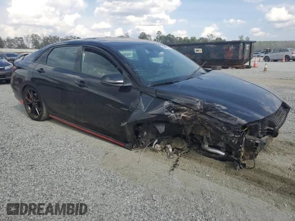 2025 Hyundai Elantra with VIN KMHLW4DKXSU031231, listed as a Copart auction lot 83871065 with 4,622 mi miles and Salvage title. Bid and sale history available at DreamBid. Image 4.