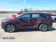 2019 Kia Sorento EX z VIN 5XYPH4A50KG512914, wystawiony jako IAAI lot #42050500 z przebiegiem 90 993 mil mil oraz . Historia ofert i sprzedaży dostępna na DreamBid. Obrazek 14.