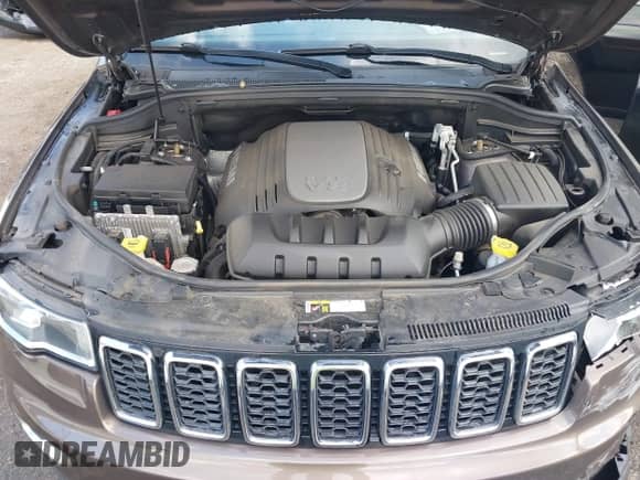 2017 Jeep Grand Cherokee Limited z VIN 1C4RJFBT3HC797806, wystawiony jako IAAI lot #42704231 z przebiegiem 91 850 mil mil oraz . Historia ofert i sprzedaży dostępna na DreamBid. Obrazek 10.