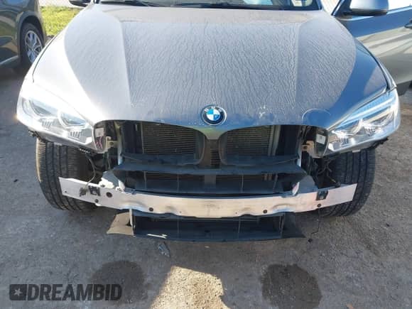 2016 BMW X5 xDrive35i z VIN 5UXKR0C53G0P27485, wystawiony jako IAAI lot #43298199 z przebiegiem 52 531 mil mil oraz . Historia ofert i sprzedaży dostępna na DreamBid. Obrazek 6.