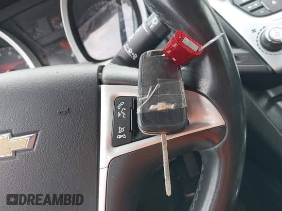 2011 Chevrolet Equinox 2LT with VIN 2CNFLNE52B6383142, listed as a IAAI auction lot 42348638 with 177,464 mi miles and . Bid and sale history available at DreamBid. Image 11.