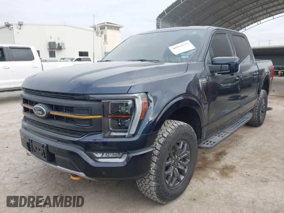 2023 Ford F-150 XL с VIN 1FTEW1E87PFB33760, выставлен на аукционе IAAI как лот 40964113 с пробегом 18 968 миль миль и . История ставок и продаж доступна на DreamBid. Изображение 2.