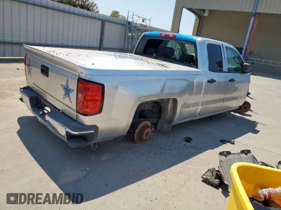 2015 Chevrolet Silverado 1500 LS z VIN 1GCRCPEHXFZ225424, wystawiony jako Copart lot #71997435 z przebiegiem Nie podano mil oraz Szkoda całkowita • Salvage title. Historia ofert i sprzedaży dostępna na DreamBid. Obrazek 3.