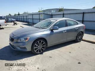 2018 Volvo S60 Dynamic с VIN YV140MTL0J2460080, выставлен на аукционе Copart как лот 60027555 с пробегом 58 170 миль миль и Списание • Salvage title. История ставок и продаж доступна на DreamBid. Изображение 1.