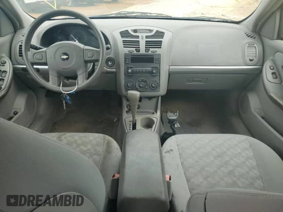 2005 Chevrolet Malibu с VIN 1G1ZS62885F215744, выставлен на аукционе Copart как лот 58025175 с пробегом 183 922 миль миль и Чистый • Clean title. История ставок и продаж доступна на DreamBid. Изображение 8.