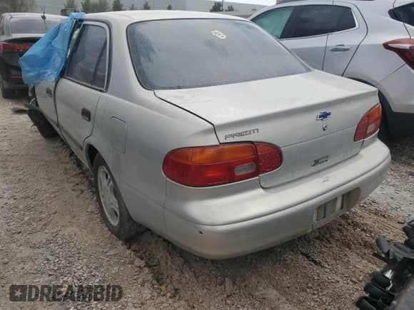 2001 Chevrolet Prizm с VIN 1Y1SK52871Z427641, выставлен на аукционе Copart как лот 55704775 с пробегом Не указан миль и Списание • Salvage title. История ставок и продаж доступна на DreamBid. Изображение 6.
