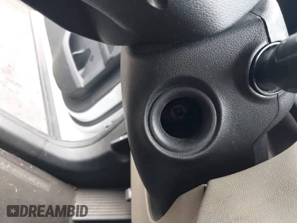 2019 Kia Sorento L with VIN 5XYPG4A3XKG536087, listed as a IAAI auction lot 42180549 with 103,758 mi miles and . Bid and sale history available at DreamBid. Image 19.