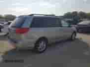 2006 Toyota Sienna XLE z VIN 5TDZA22C56S409978, wystawiony jako Copart lot #81127375 z przebiegiem 310 835 mil mil oraz Czysty tytuł • Clean title. Historia ofert i sprzedaży dostępna na DreamBid. Obrazek 3.