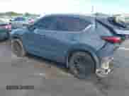 2022 Mazda CX-5 S Preferred z VIN JM3KFBCM3N0539261, wystawiony jako IAAI lot #43264779 z przebiegiem 60 847 mil mil oraz . Historia ofert i sprzedaży dostępna na DreamBid. Obrazek 3.