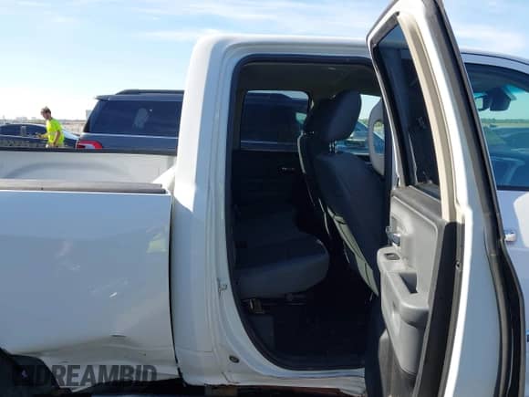 2014 Ram 1500 Big Horn с VIN 1C6RR7GT6ES142314, выставлен на аукционе IAAI как лот 43432128 с пробегом 54 419 миль миль и . История ставок и продаж доступна на DreamBid. Изображение 8.