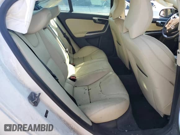 2018 Volvo S60 Dynamic с VIN YV126MFL7J2457047, выставлен на аукционе Copart как лот 61821015 с пробегом 117 161 миль миль и Списание • Salvage title. История ставок и продаж доступна на DreamBid. Изображение 10.