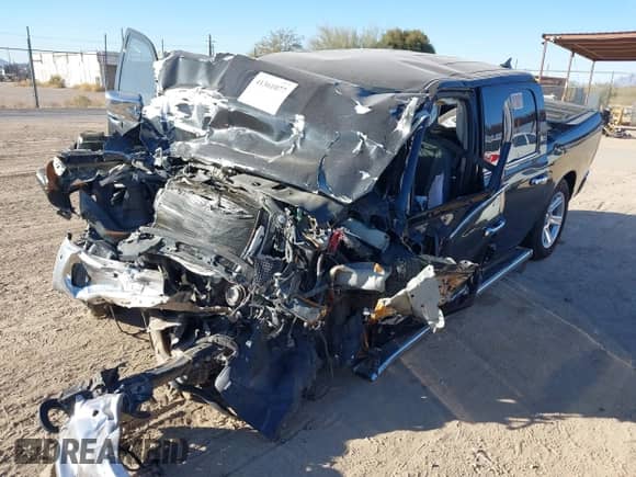 2018 Ram 1500 Big Horn z VIN 1C6RR6LM9JS225772, wystawiony jako IAAI lot #41361077 z przebiegiem Nie podano mil oraz . Historia ofert i sprzedaży dostępna na DreamBid. Obrazek 6.