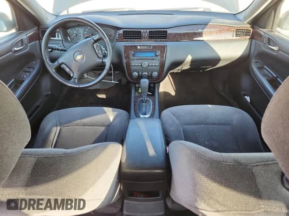 2014 Chevrolet Impala LS с VIN 2G1WA5E38E1115294, выставлен на аукционе Copart как лот 83959165 с пробегом 136 218 миль миль и Списание • Salvage title. История ставок и продаж доступна на DreamBid. Изображение 8.