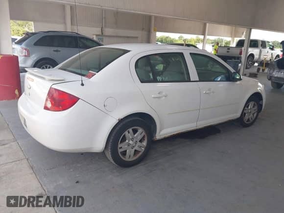 2005 Chevrolet Cobalt LS с VIN 1G1AL52F657596880, выставлен на аукционе IAAI как лот 43293466 с пробегом 210 117 миль миль и . История ставок и продаж доступна на DreamBid. Изображение 4.