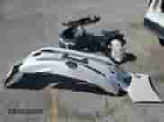 2017 Toyota Prius Two z VIN JTDKBRFU7H3563428, wystawiony jako Copart lot #87120145 z przebiegiem 132 022 mil mil oraz Szkoda całkowita • Salvage title. Historia ofert i sprzedaży dostępna na DreamBid. Obrazek 12.