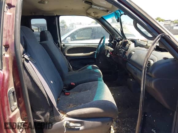 2001 Dodge 2500 with VIN 3B7KC23651G791750, listed as a IAAI auction lot 42804262 with 204,307 mi miles and . Bid and sale history available at DreamBid. Image 5.