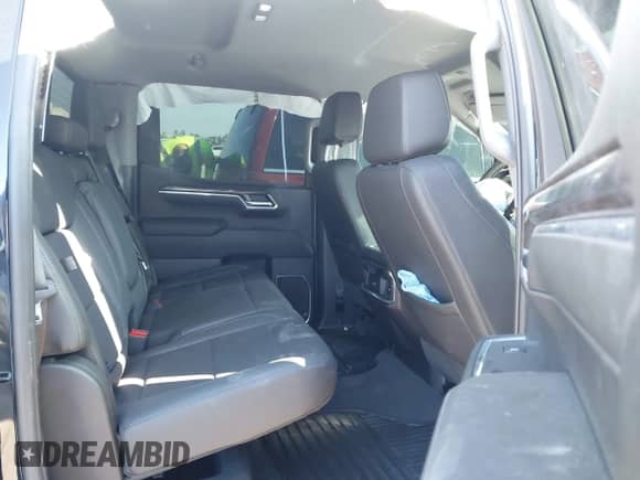 2024 Chevrolet Silverado 1500 LTZ with VIN 2GCUDGED1R1146211, listed as a IAAI auction lot 41146831 with 14,279 mi miles and . Bid and sale history available at DreamBid. Image 8.