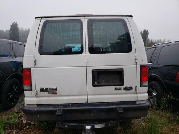 2013 Ford Econoline Cargo Commercial с VIN 1FTNE2EWXDDA96461, выставлен на аукционе Copart как лот 71060615 с пробегом Не указан миль и Списание • Salvage title. История ставок и продаж доступна на DreamBid. Изображение 6.