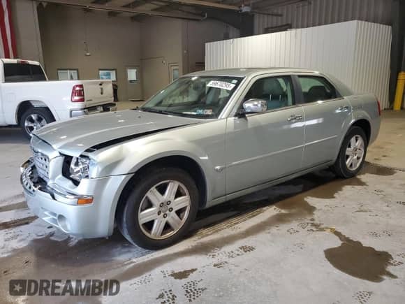 2005 Chrysler 300 300C AWD with VIN 2C3JK63H45H662271, listed as a Copart auction lot 59670295 with 91,456 mi miles and Salvage title. Bid and sale history available at DreamBid. Image 1.