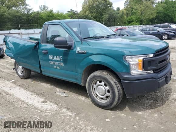 2018 Ford F-150 XL z VIN 1FTMF1CBXJKD89240, wystawiony jako Copart lot #55745655 z przebiegiem 205 467 mil mil oraz Szkoda całkowita • Salvage title. Historia ofert i sprzedaży dostępna na DreamBid. Obrazek 4.