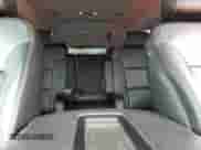 2016 Chevrolet Suburban LT с VIN 1GNSCHKC1GR350840, выставлен на аукционе Copart как лот 68271325 с пробегом 183 415 миль миль и Списание • Salvage title. История ставок и продаж доступна на DreamBid. Изображение 10.