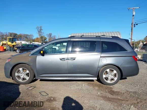 2011 Honda Odyssey Touring с VIN 5FNRL5H96BB033006, выставлен на аукционе IAAI как лот 43474121 с пробегом 197 555 миль миль и . История ставок и продаж доступна на DreamBid. Изображение 15.