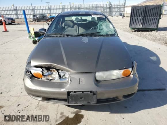 2000 Saturn SL with VIN 1G8ZK5276YZ227493, listed as a Copart auction lot 48172835 with 105,806 mi miles and Salvage title. Bid and sale history available at DreamBid. Image 5.